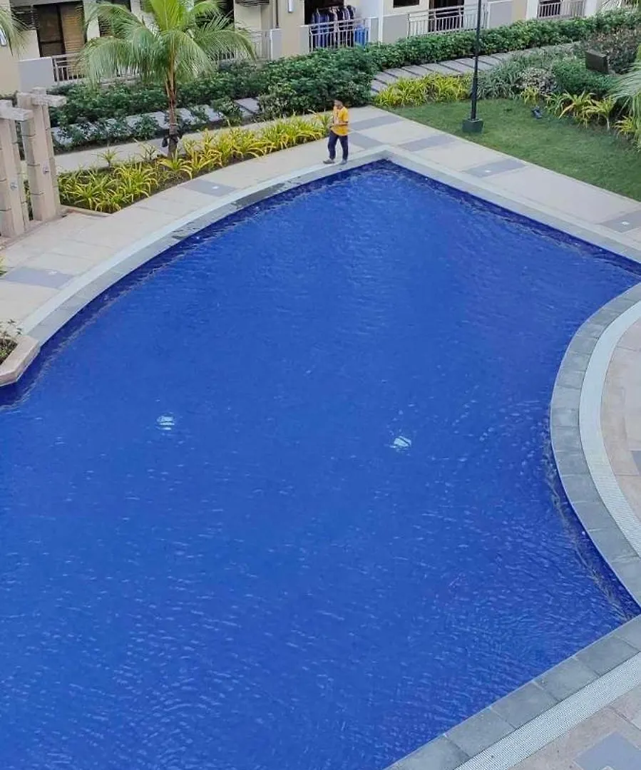 Junior Suite 1 Bedroom Resort Type Condo Near Naia Paranaque City Aparthotel